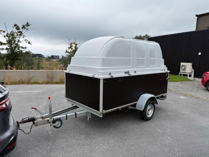 Leie lukket tilhenger